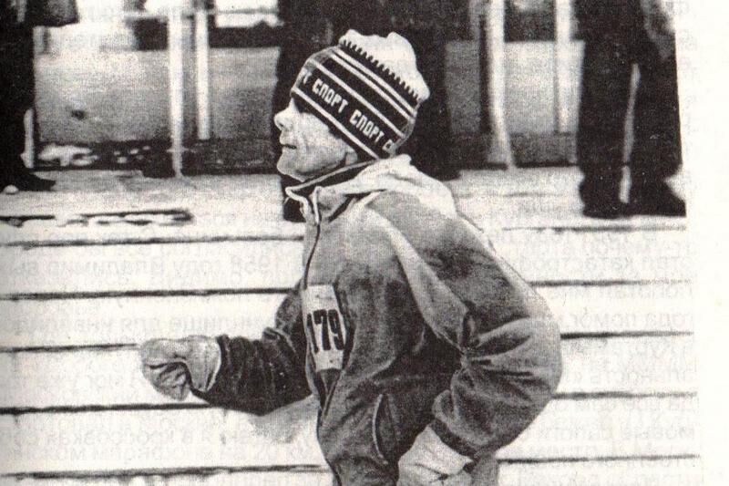 В Кургане организован сбор средств на установку надгробного памятника на могиле марафонца Ивана Кубасова