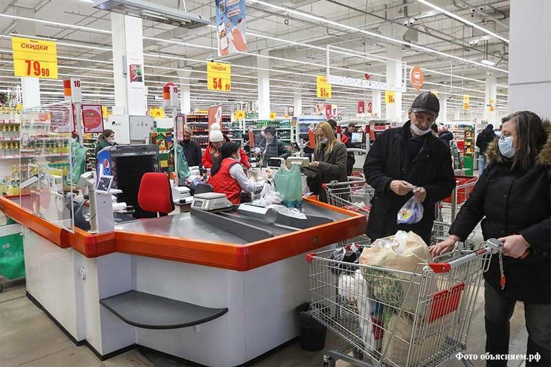 Французские сети — «Ашан», «Леруа Мерлен», «Декатлон» — останутся в России