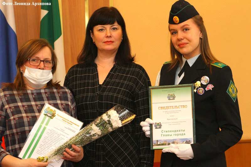 23 талантливых школьника получат стипендии главы города Кургана