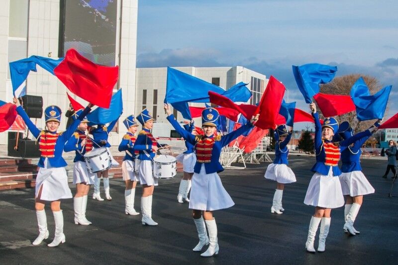 В Кургане отметили годовщину провозглашения Донецкой Народной Республики