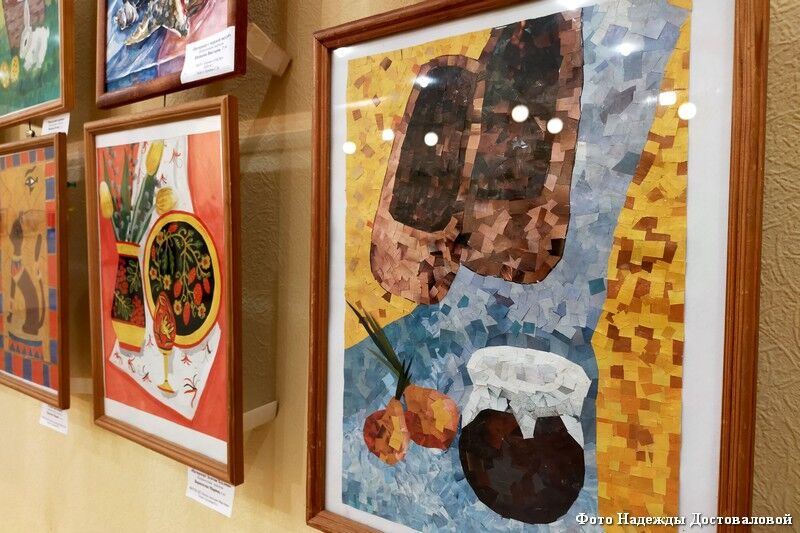 На выставке «Свежий взгляд на творчество» представлены работы юных художников и мастеров со всего Кургана