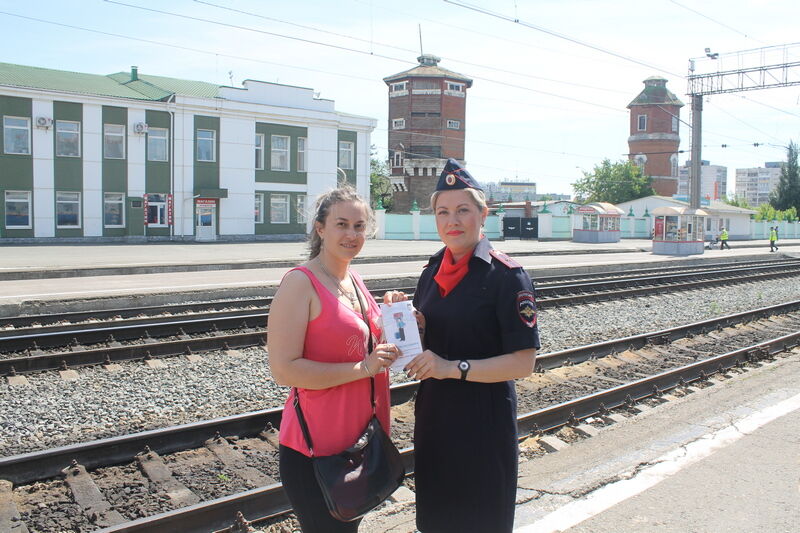 В Кургане и Шадринске транспортные полицейские совместно с общественниками и волонтерами провели мероприятие «Пассажир»