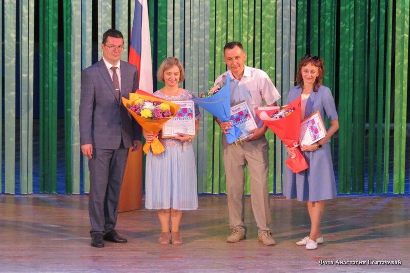 В Кургане чествовали педагогических работников