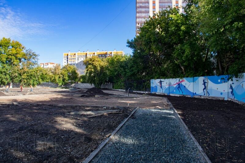 Реконструкция стадиона «Локомотив» ведется на средства благотворительной организации