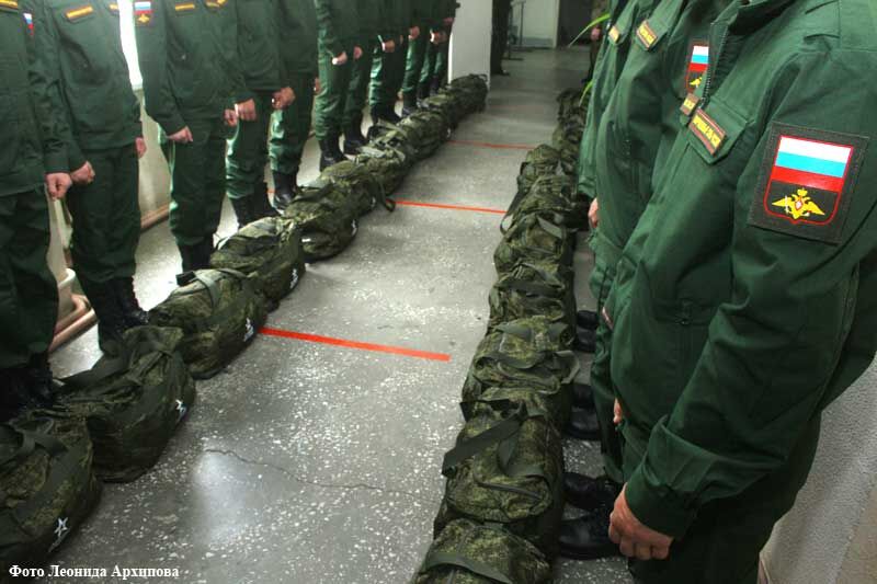 Госдума РФ приняла законопроект о повышении призывного возраста