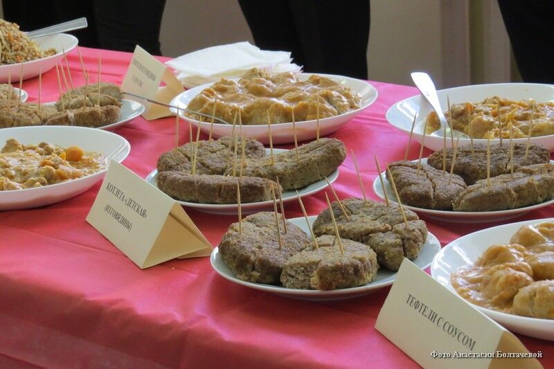 Курганские депутаты продлили на полгода бесплатное питание в школах