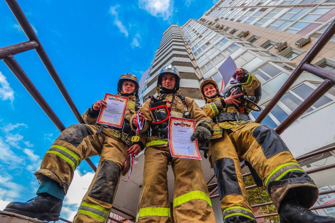 340 ступеней — за 1 минуту 27 секунд