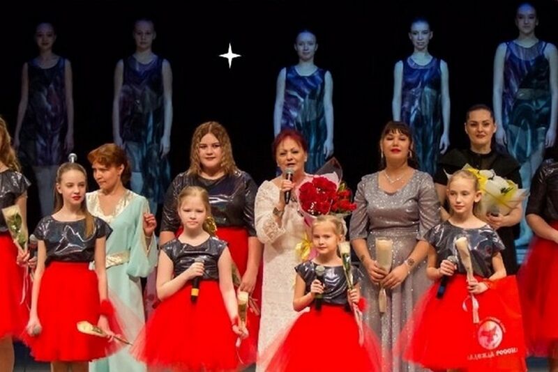 Студии эстрадной песни «Sofia Love» в Кургане исполняется 15 лет