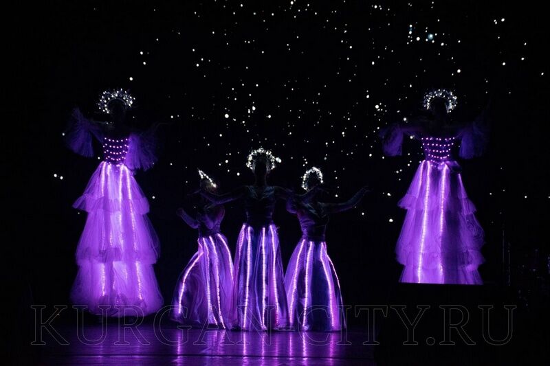 В Кургане торжественно отметили День энергетика