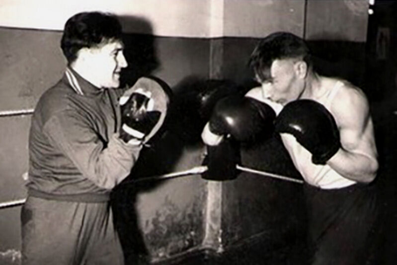 Пионер зауральского бокса