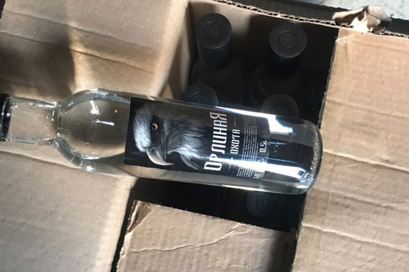 Зауралец торговал суррогатным алкоголем и немаркированными сигаретами