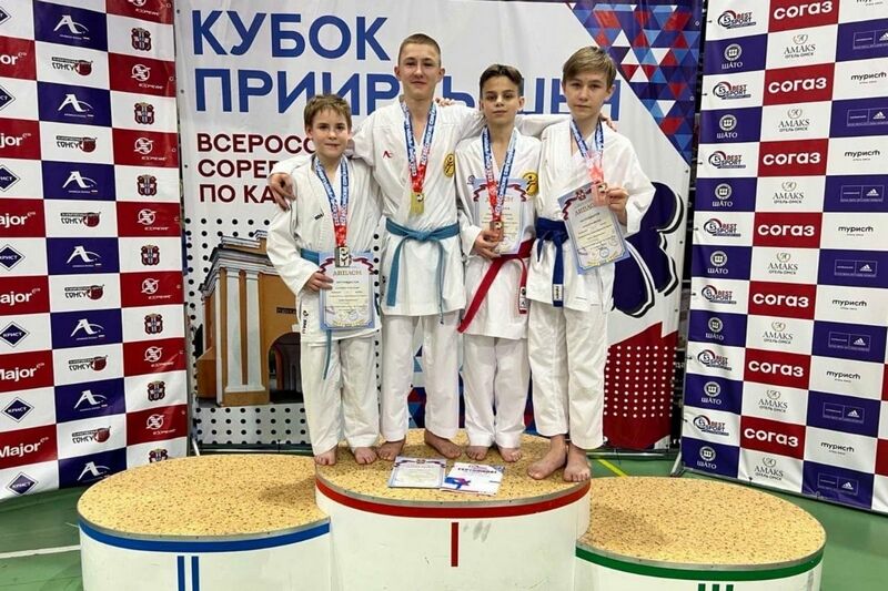 Зауральские каратисты завоевали медали всех достоинств на всероссийских соревнованиях