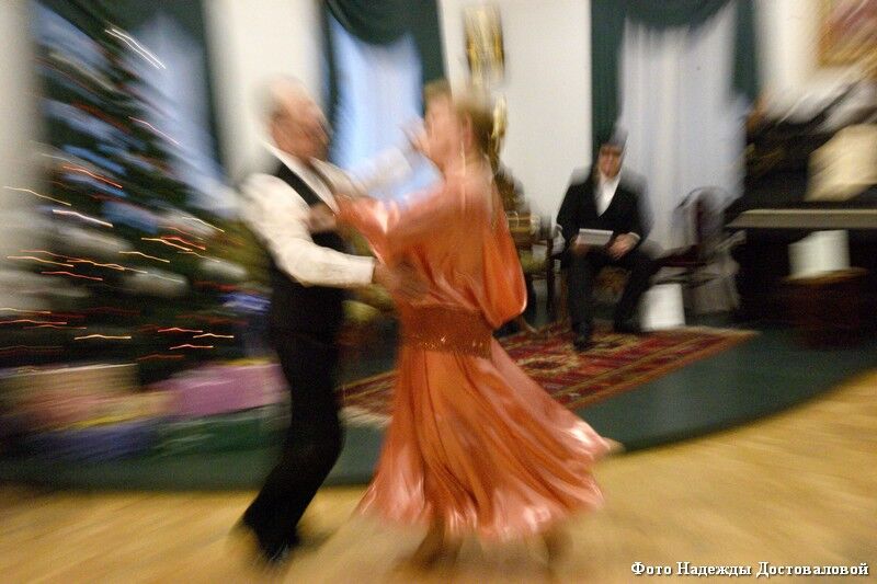 В Кургане возобновились рождественские балы