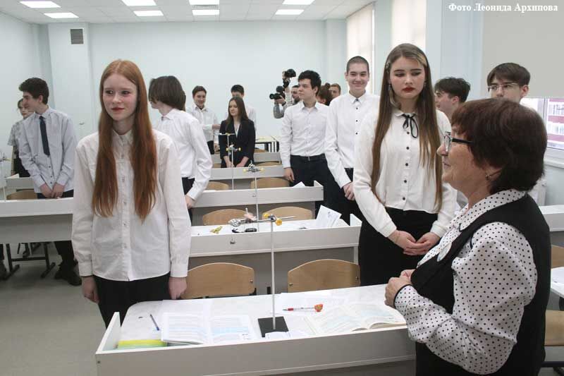 В курганских школах вместо звонков зазвучат известные песни