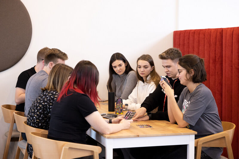 МТС вошла в ТОП-10 лучших работодателей России по версии HeadHunter