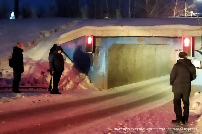 В Кургане контролируют ситуацию с проездом через тоннель в районе Курганстальмоста