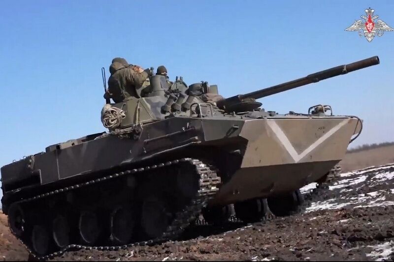 Российский десантник высоко оценил курганскую боевую машину