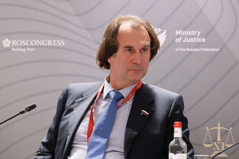 Курганский депутат ГД Сергей Лисовский: работу маркетплейсов необходимо регулировать