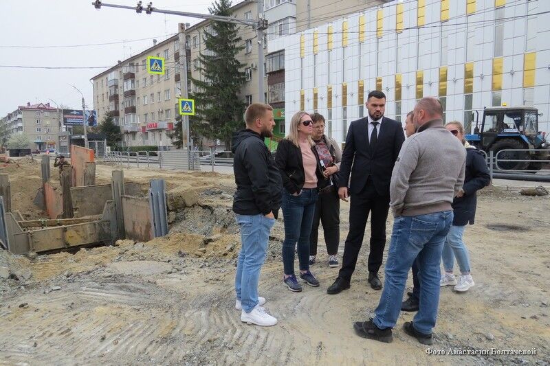 В Кургане продолжаются масштабные ремонтные работы по улице Коли Мяготина