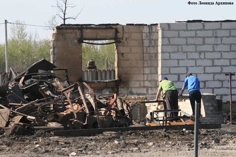 В Кургане в день города наградили добровольцев, помогавших ликвидировать майский пожар