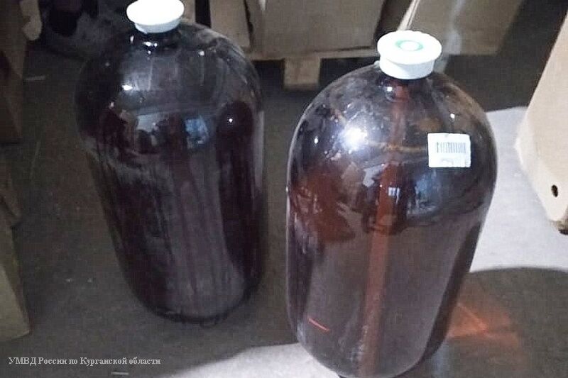 Жительница Курганской области отравилась опасным алкоголем