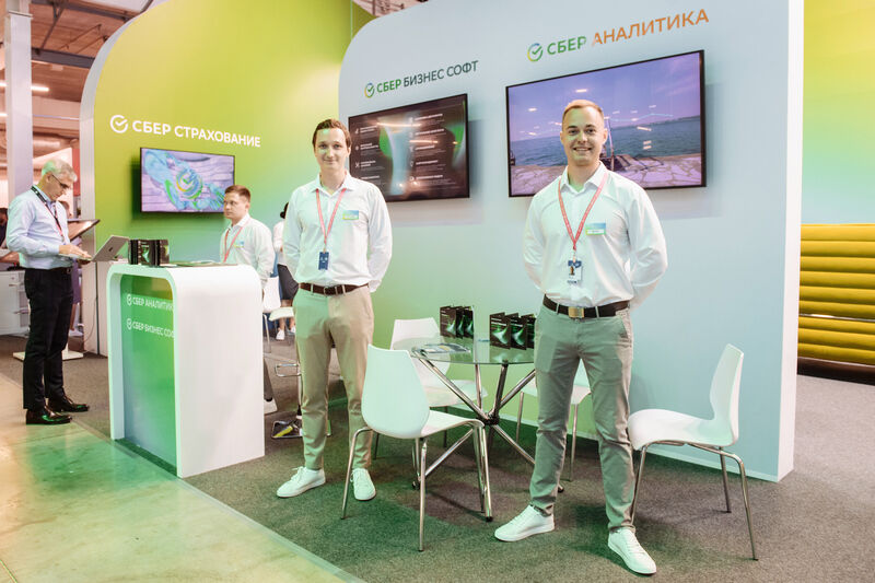 «Неделя знаний со Сбером»: лекции, мастер-классы и специальные предложения для участников