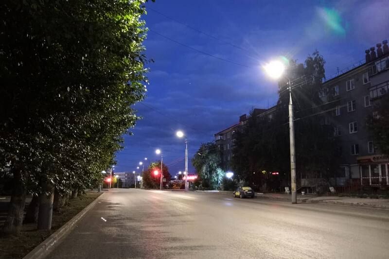 Более чем в десяти микрорайонах Кургана появятся новые уличные светильники