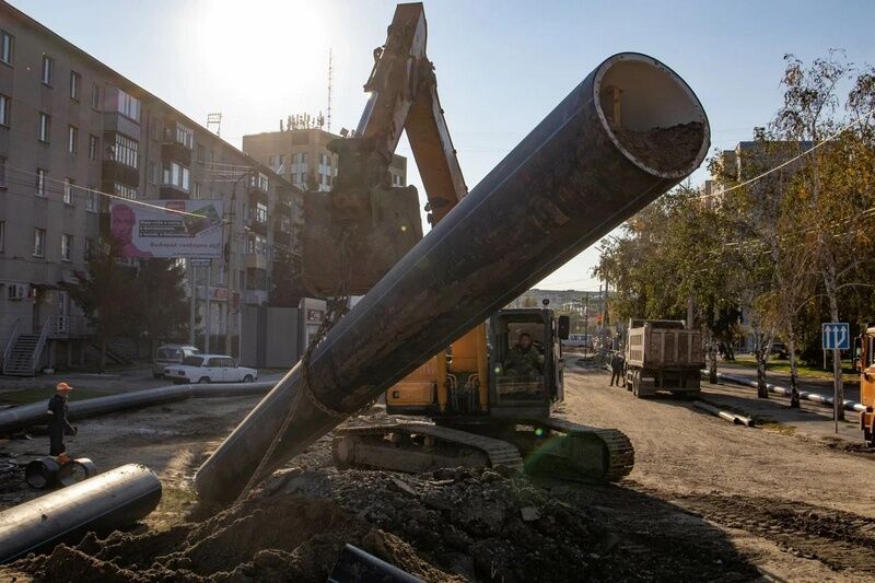 В Кургане завершают работы по замене сетей на участке улицы Коли Мяготина от Тобольной до улицы Зорге