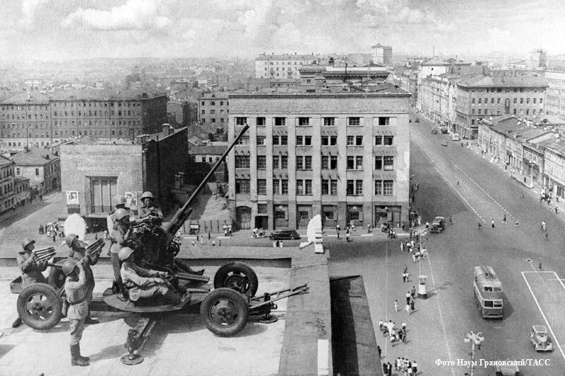 5 декабря — День воинской славы России. Битва под Москвой