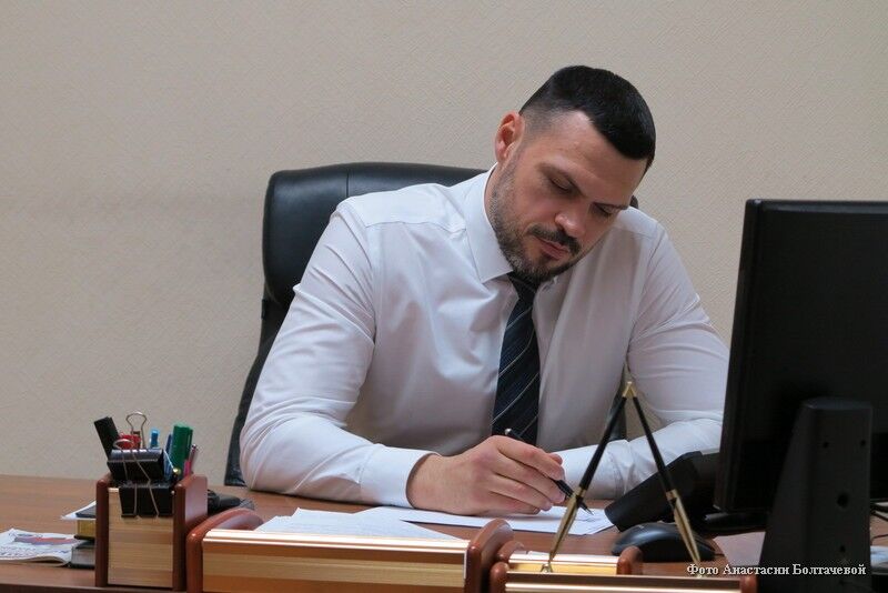 В Кургане ушел с должности заместитель главы города, директор департамента ЖКХ Роман Медведев