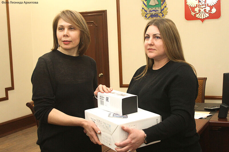 Временно исполняющий полномочия главы города Кургана передала на фронт специальную технику