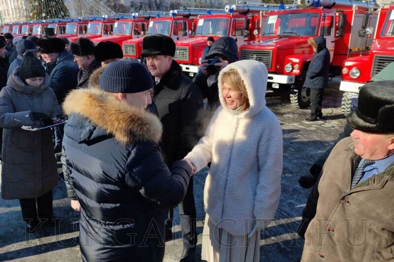 25 новых пожарных машин поступили на охрану населённых пунктов Курганской области