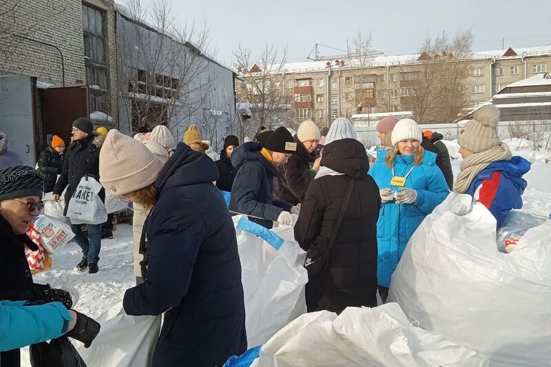 Курганцы расхламились