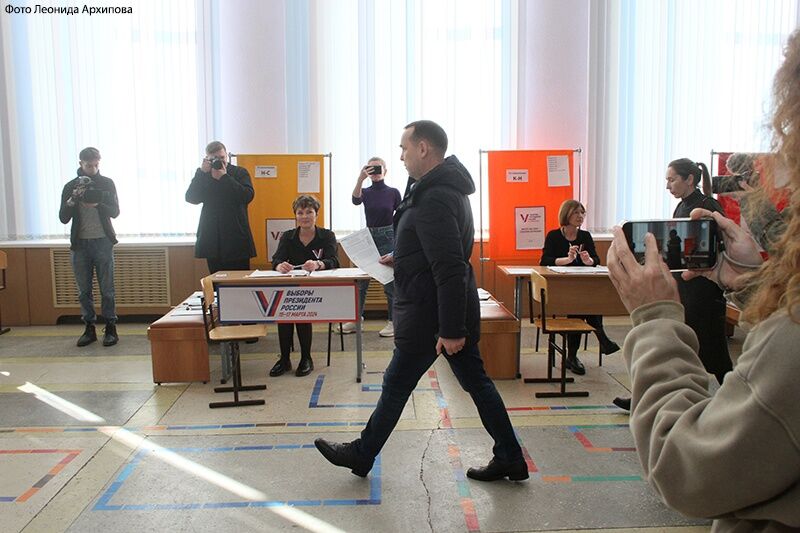 Губернатор Курганской области проголосовал на выборах Президента России