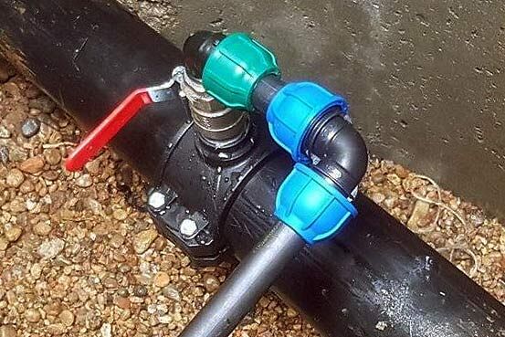 Курганцам заплатят за информацию о «незаконных» врезках в централизованные сети города