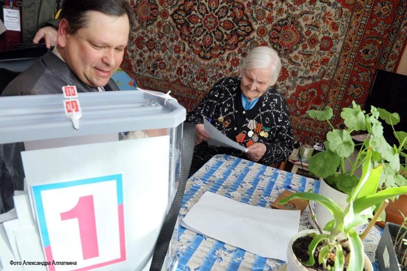 В 97 лет Анна Алексеевна Чегаева голосует за будущее России