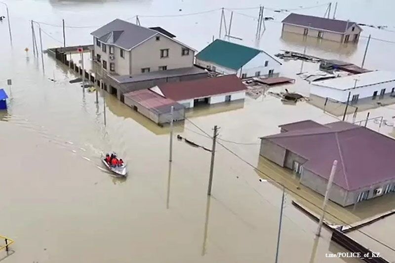 В 10 областях Казахстана объявлен режим ЧС