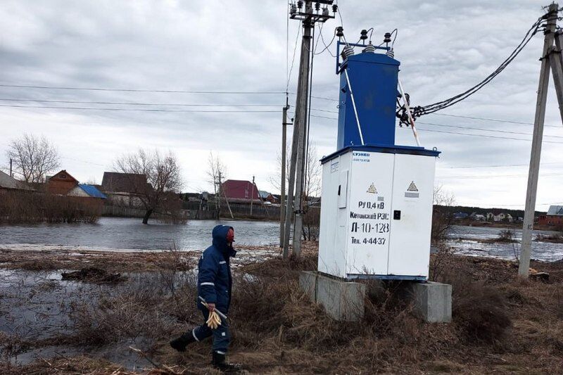 В Курганской области из-за паводка обесточены 25 населенных пунктов