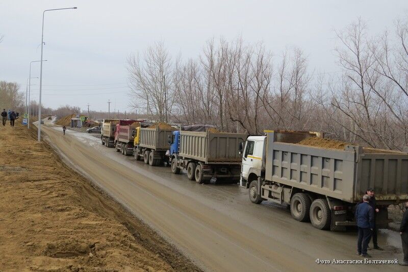 Стали известны подробности того, как удалось отстоять дамбу в курганском микрорайоне Вороновка