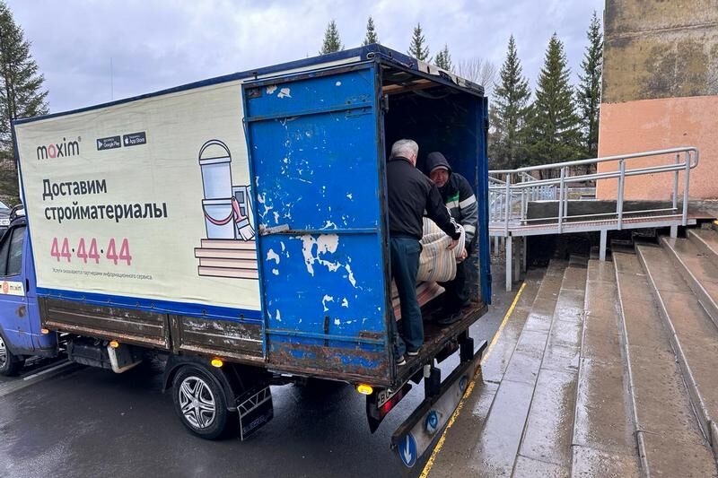 Сервис «Максим» доставил в Курган гуманитарную помощь из Ирбита Свердловской области