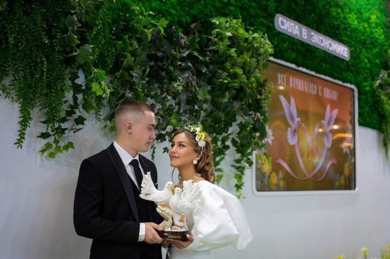 Пара из Курганской области участвует во Всероссийском свадебном фестивале в Москве