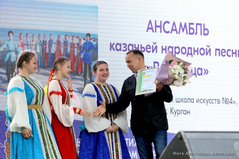 Зауральская молодежь получила областные премии от губернатора