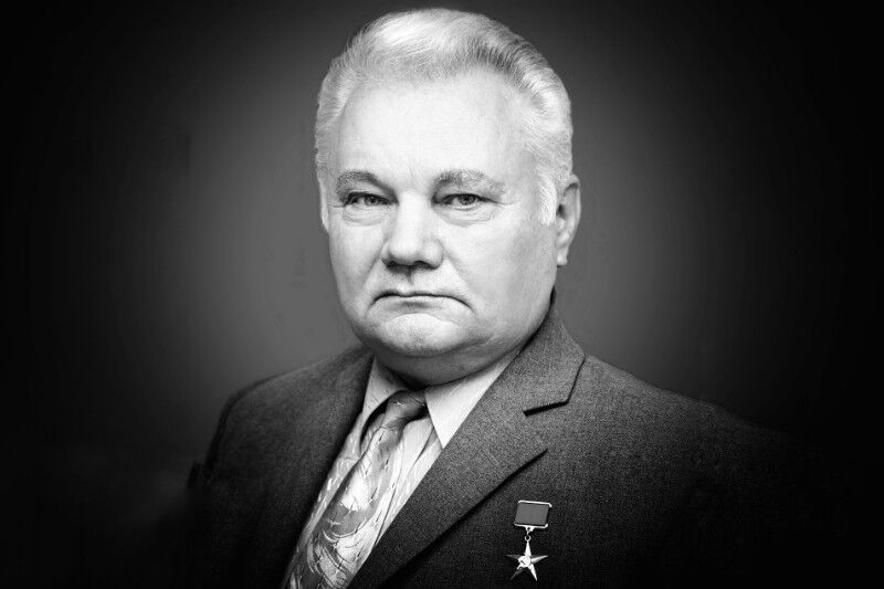 Ушел из жизни Герой Социалистического труда Юрий Набатников