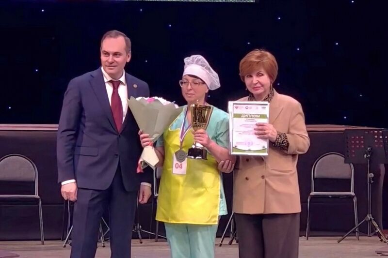 Повар из Кургана в числе лучших школьных поваров России