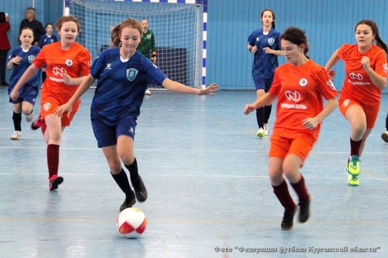 В областном центре прошёл турнир по мини-футболу среди школьных команд