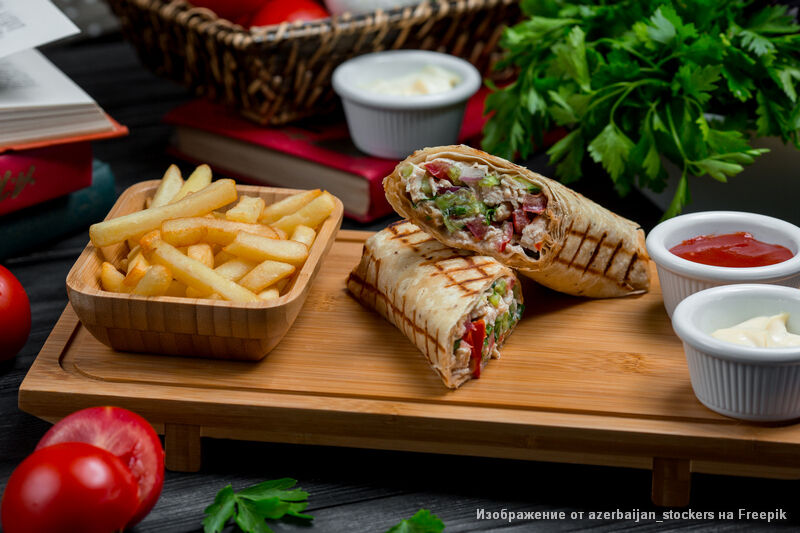 В павильоне, торгующем шаурмой в Кургане, нашли ветеринарные нарушения