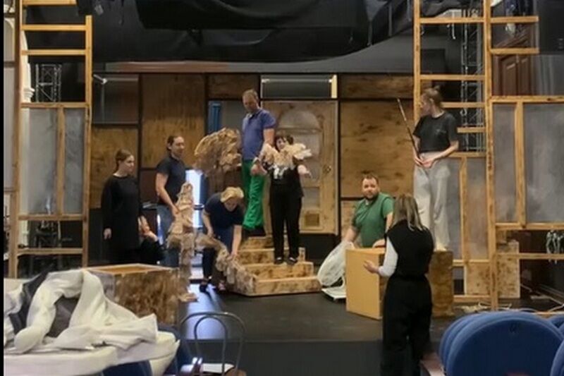 Дон Кихот ждет курганцев в «Гулливере»