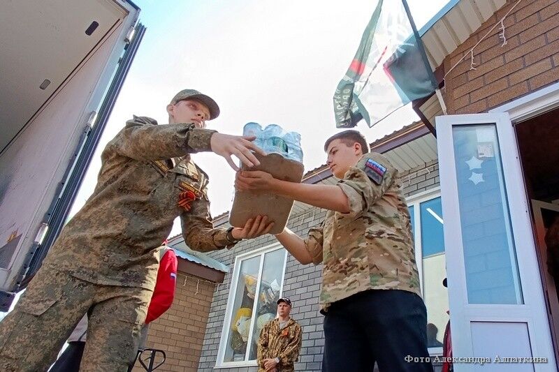 Курганские волонтеры отправили очередной груз с гуманитарной помощью в зону СВО