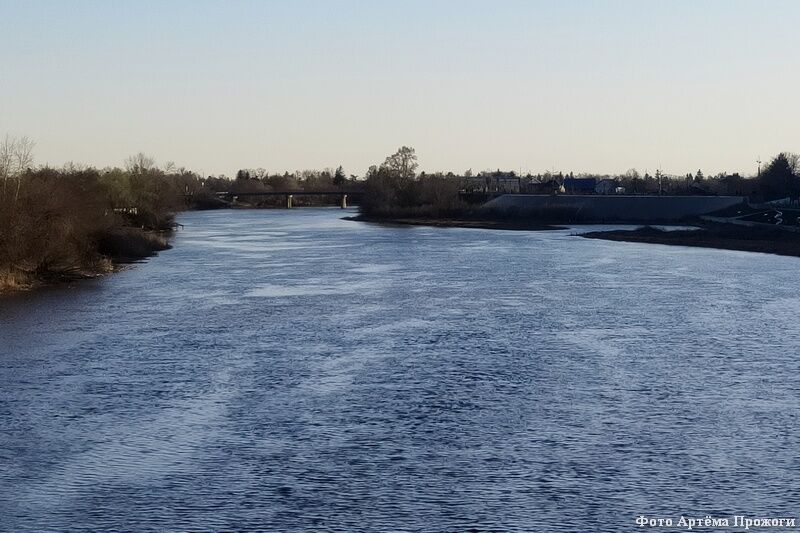 В Кургане Тобол продолжает идти на спад