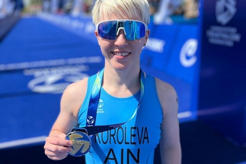 Курганская спортсменка Евгения Королёва победила на Кубке мира по паратриатлону